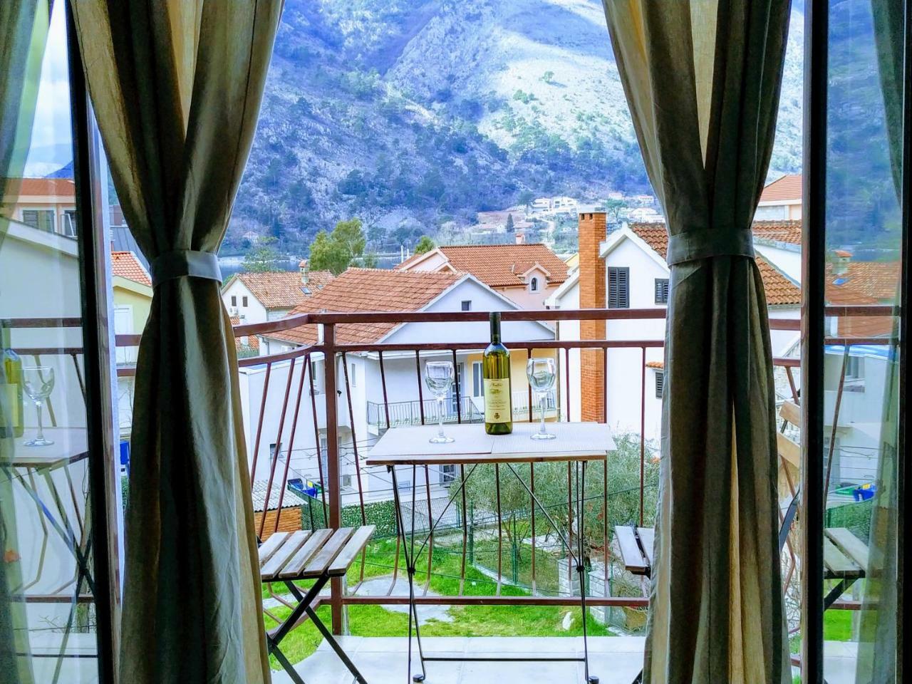 Rooms & Apartments Vukasovic Kotor Extérieur photo