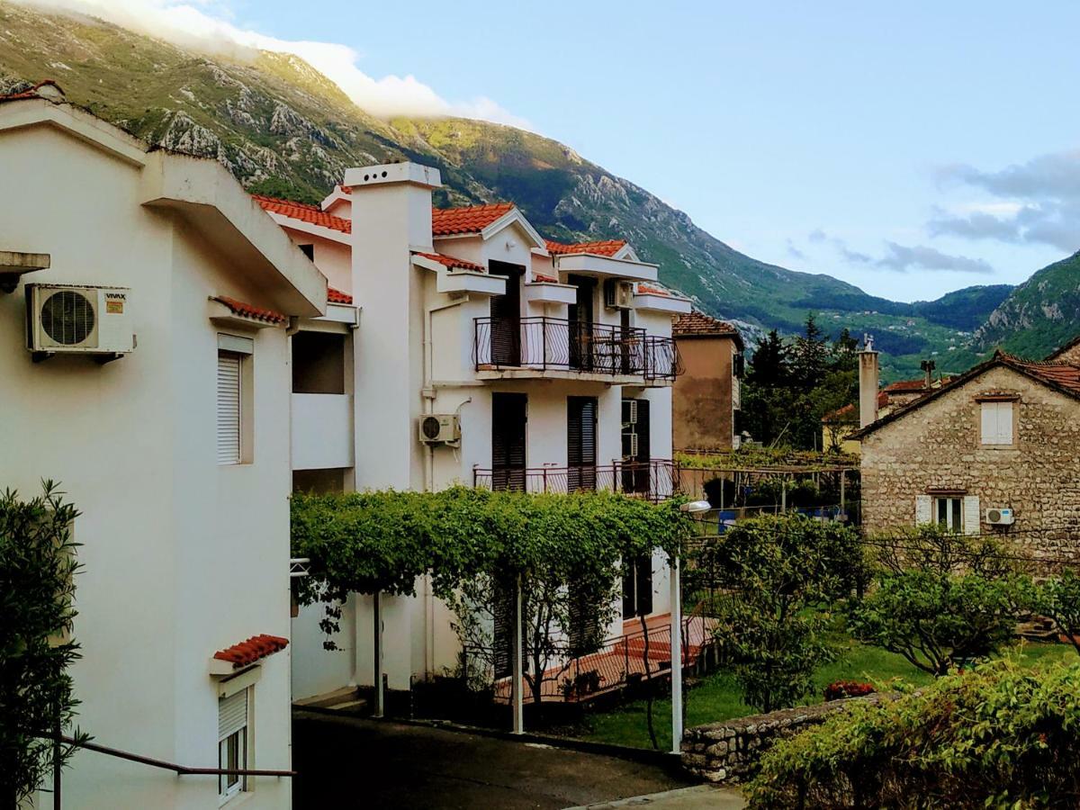 Rooms & Apartments Vukasovic Kotor Extérieur photo